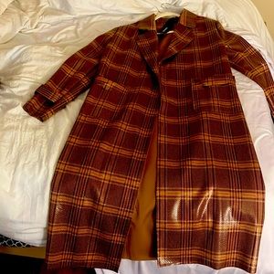 A venti6 trench coat